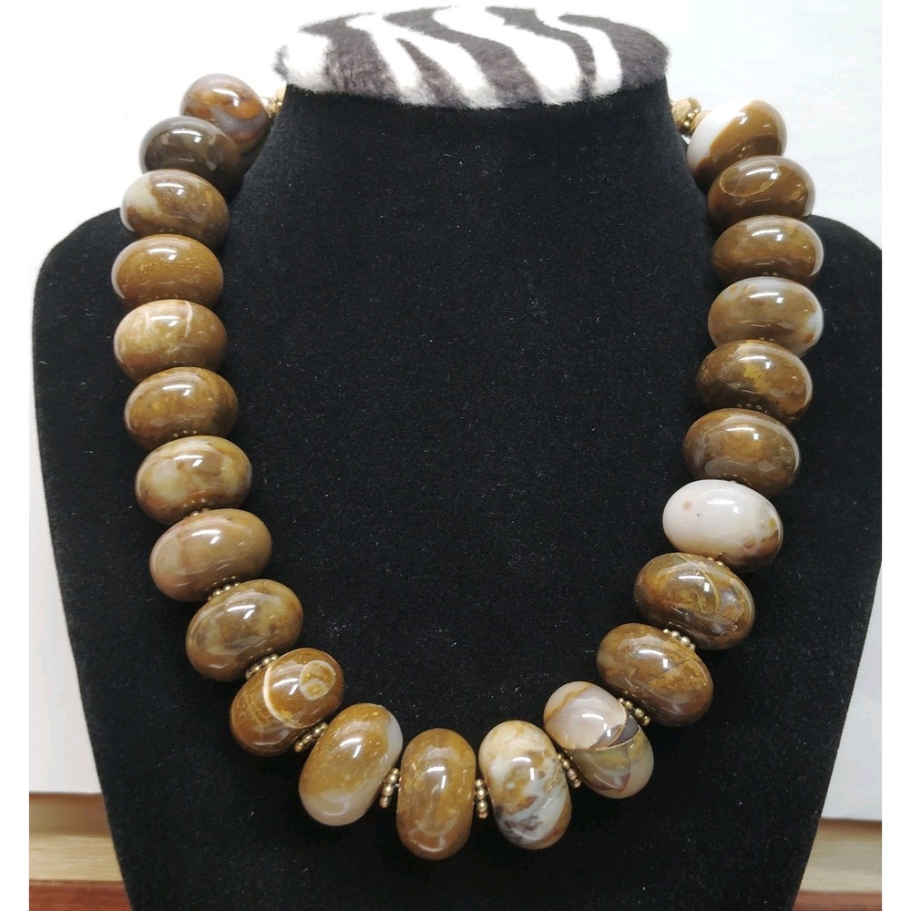 Vintage Carved Natural Agate Stone Necklace Large Beads Toggle